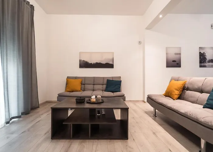 Urban Serenity Gem In Kallithea Neighbourhood!